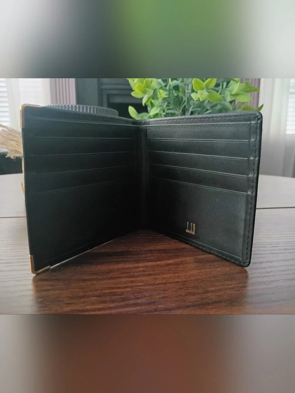 Dunhill Men's Black Leather Bi-Fold Wallet - Gold Corner Accents -  Excellent !